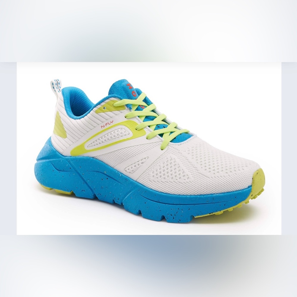 HOLO Women’s N-Fly size 9.5